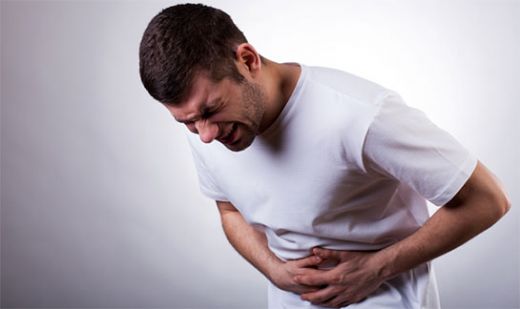 Erkeklerde Karın Ağrısı Belirtileri ve Tedavisi